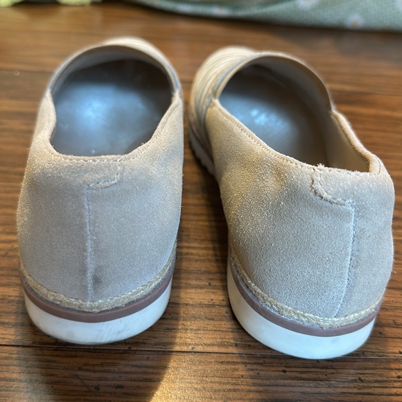 Clarks Serena Paige Espadrille Slip-on Loafers Sand & White Striped 9.5 - Picture 4 of 6